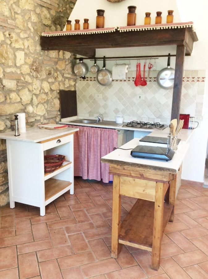 Relais Casale Il Poggetto - Olivo 2 By Zoom In Earth Lejlighed Cecina  Eksteriør billede